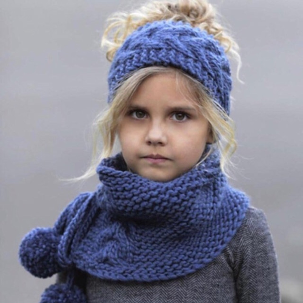 Hand Made scarf and Diadem